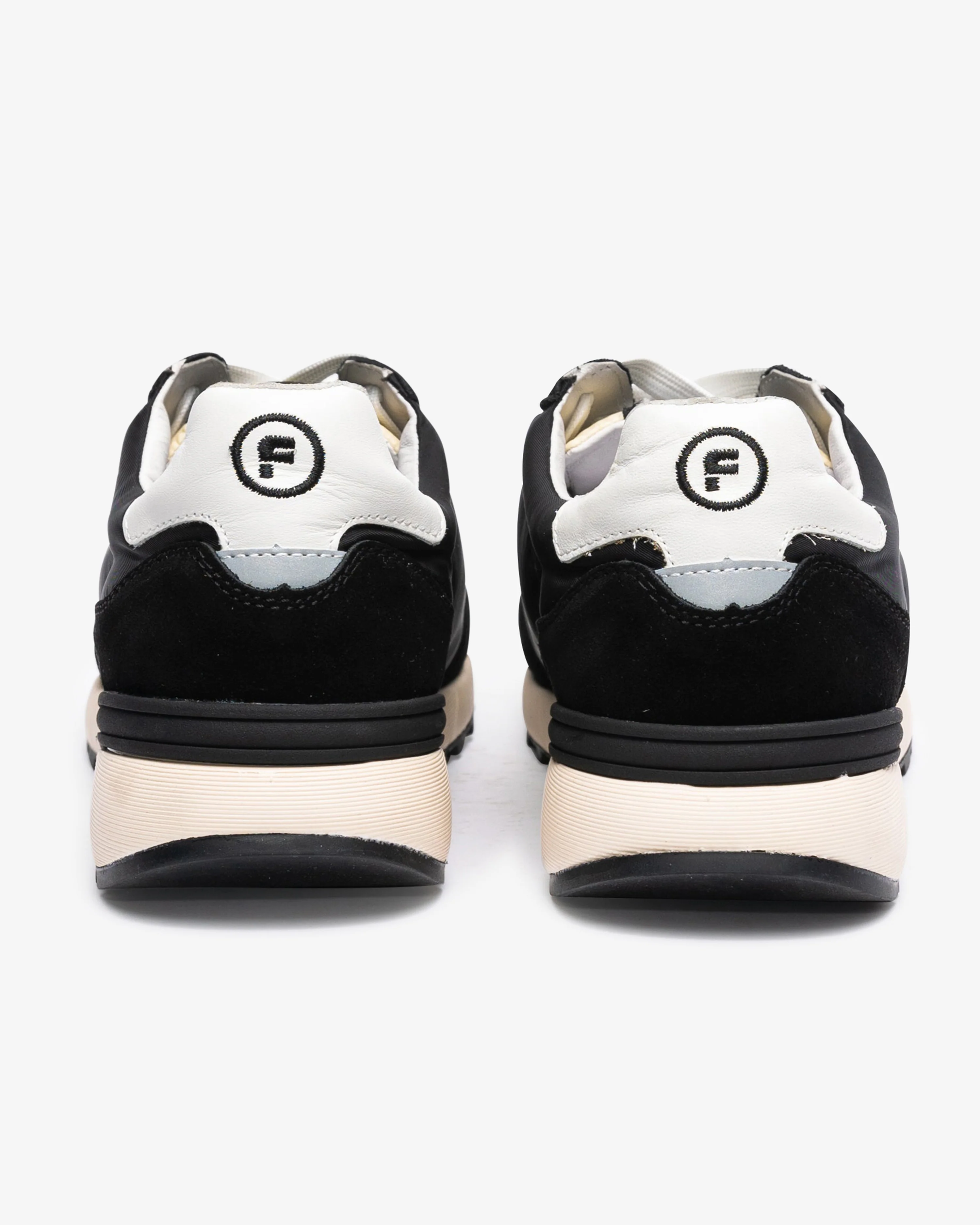Modern Runner - Image 4